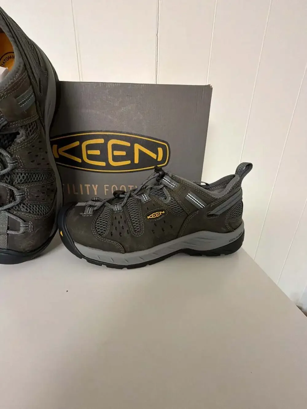 KEEN Utility Atlanta Cool II ESD Steel Toe Work Shoes Gargoyle/Blue